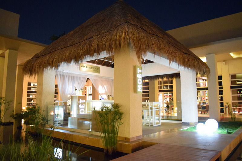 Royal Service At Paradisus La Perla (Adults Only) プレヤデルカーメン エクステリア 写真