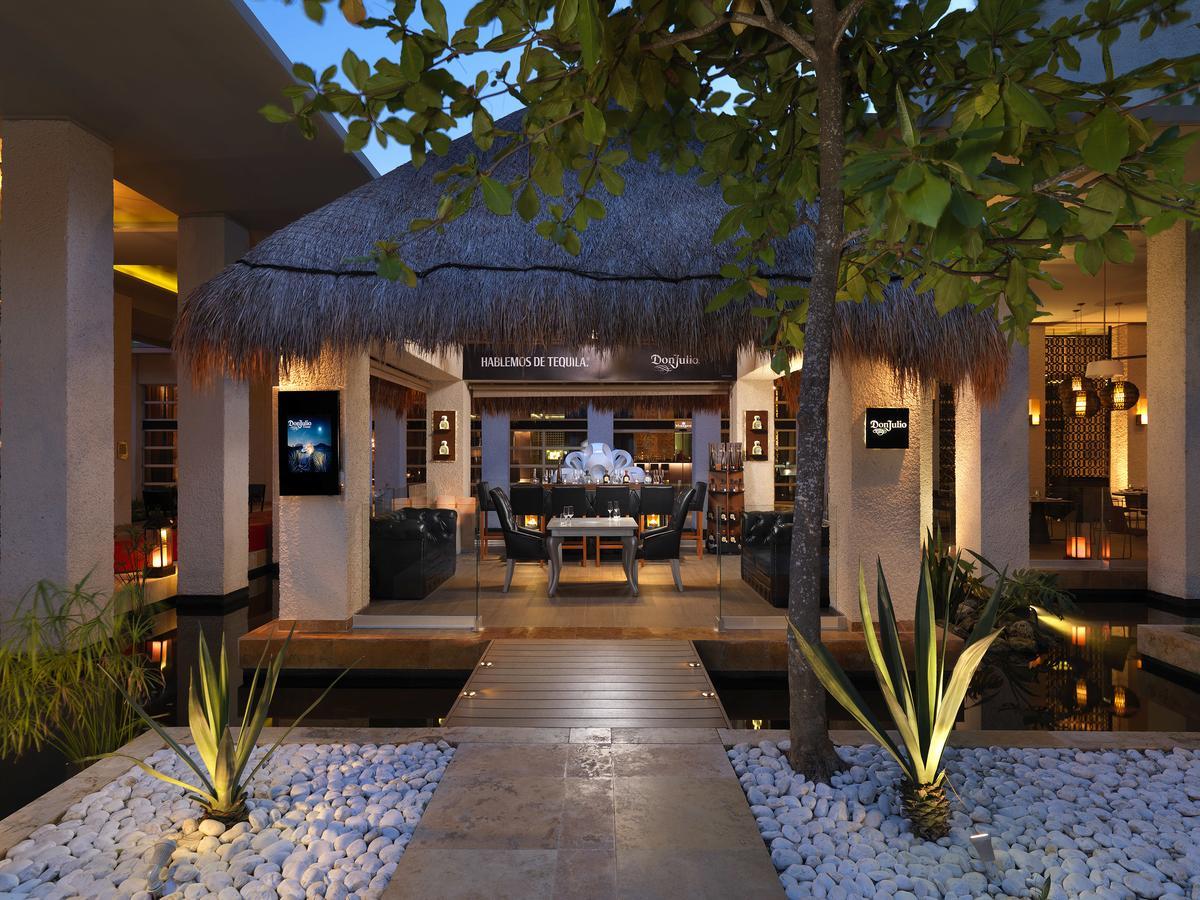 Royal Service At Paradisus La Perla (Adults Only) プレヤデルカーメン エクステリア 写真